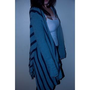 Slouchy, boho, Free People cardigan.